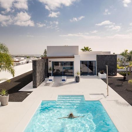 Villa Julia By Villalia ปลายาบลังกา ภายนอก รูปภาพ