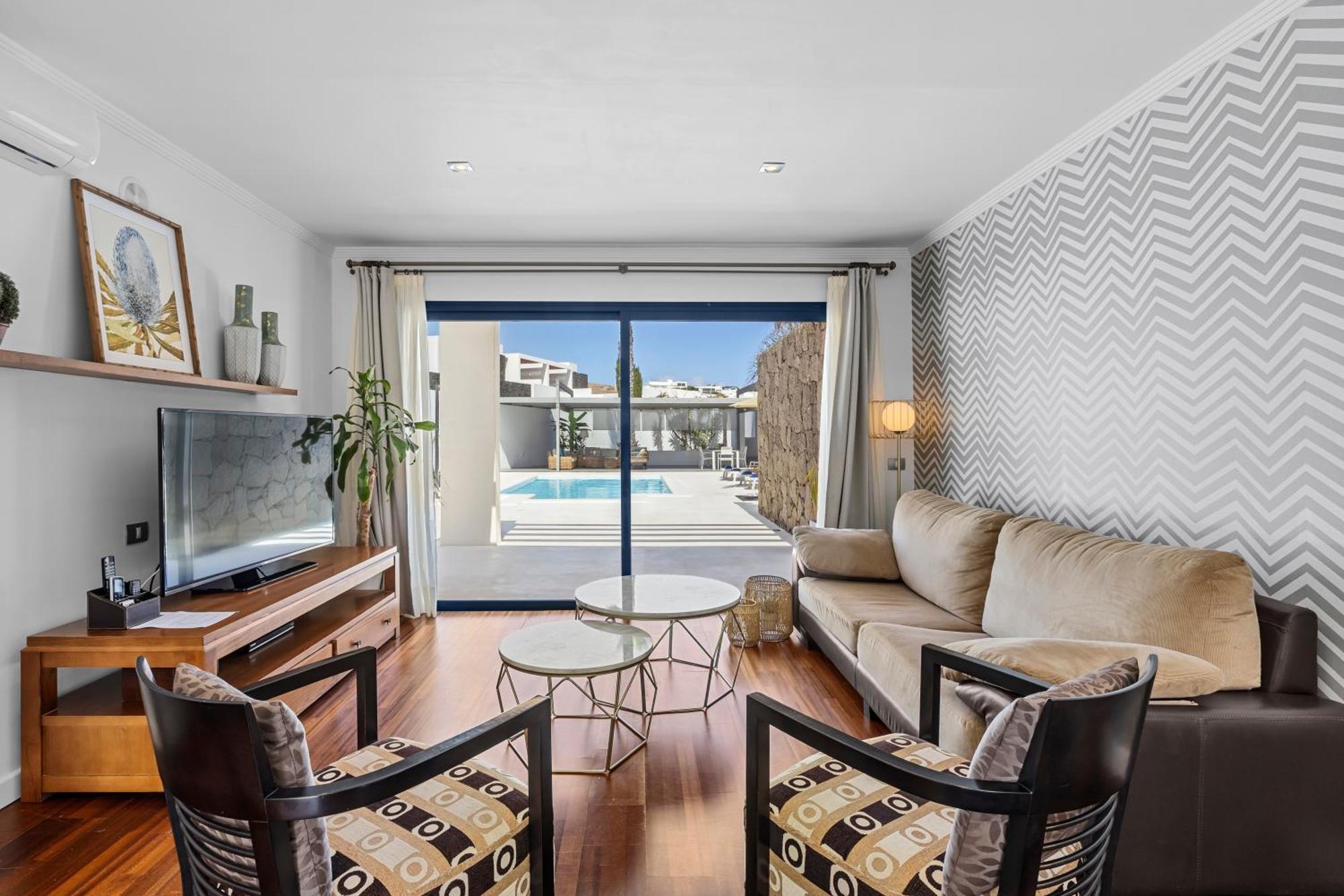 Villa Julia By Villalia ปลายาบลังกา ภายนอก รูปภาพ